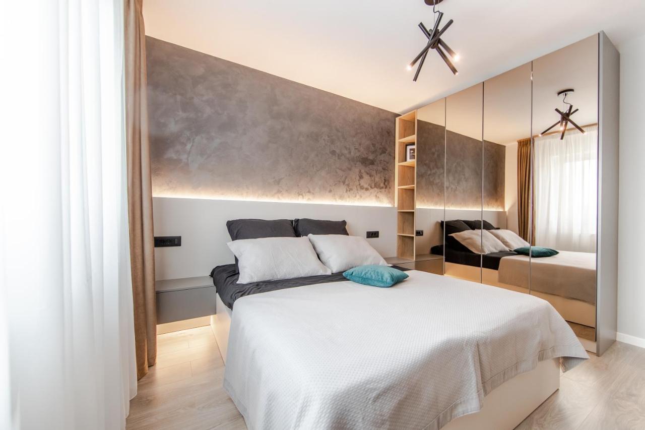 Flh - The Nest Apartment เชลิมบาร์ ภายนอก รูปภาพ