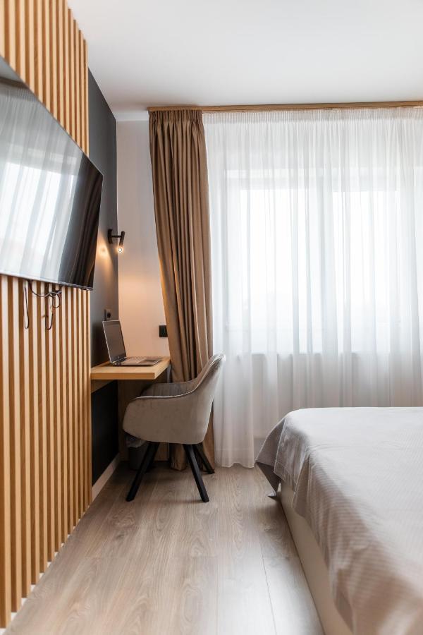 Flh - The Nest Apartment เชลิมบาร์ ภายนอก รูปภาพ